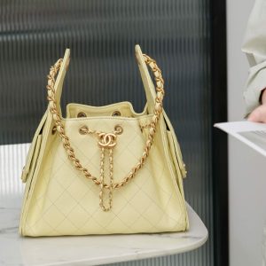 Chanel small hobo 小鸡黄 小号 图5