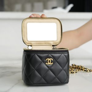 chanel金属球系列 22b新款小盒子 图6