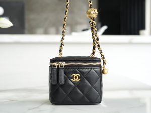 chanel金属球系列 22b新款小盒子 图2