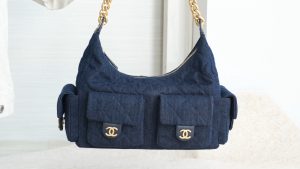 Chanel 25c 爆款牛仔hobo 嬉皮包 小号 图1