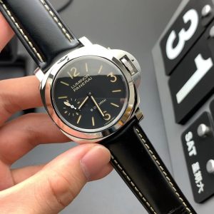 沛纳海915 图1