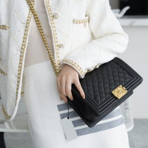 Chanel leboy 大球纹黑金中号 图1
