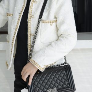Chanel Leboy 小羊皮黑银中号 图5