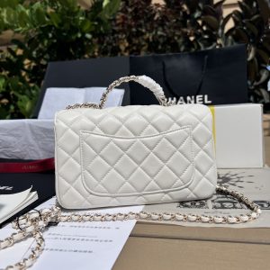 CHANEL 23A CF 水钻手柄款 图2