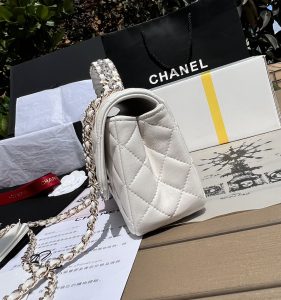 CHANEL 23A CF 水钻手柄款 图3