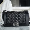 Chanel Leboy 小羊皮黑银中号 图1
