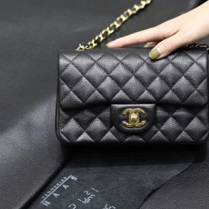 原厂皮 Classic Flap万年经典款Cf大mini鱼子酱球纹回货 图1