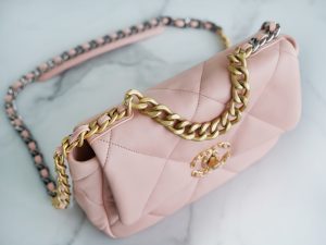 °CHANE·L春夏新品19bag 裸粉小号 图7