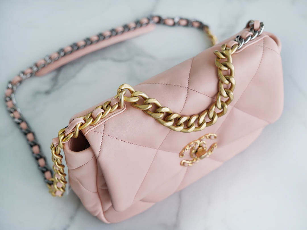°CHANE·L春夏新品19bag 裸粉小号 图7
