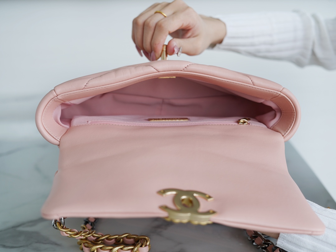 °CHANE·L春夏新品19bag 裸粉小号 图9