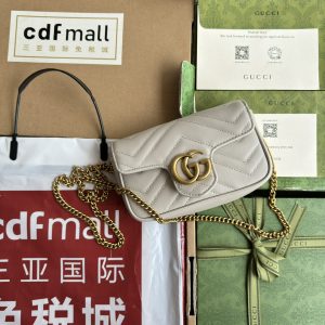 【新品配置专柜包装】国产原厂皮GG Marmont系列超迷你手袋476433 DTDHT 1712这款超迷你手袋采用浅灰 图1