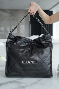 黑色银扣 中号 图1