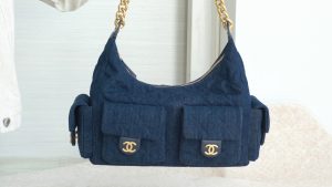 Chanel 25c 爆款牛仔hobo 嬉皮包 大号 图1