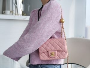 Chanel 金属球方胖子 粉色 图9