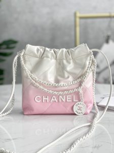 Chanel 24S 渐变粉色mini 22bag 图1