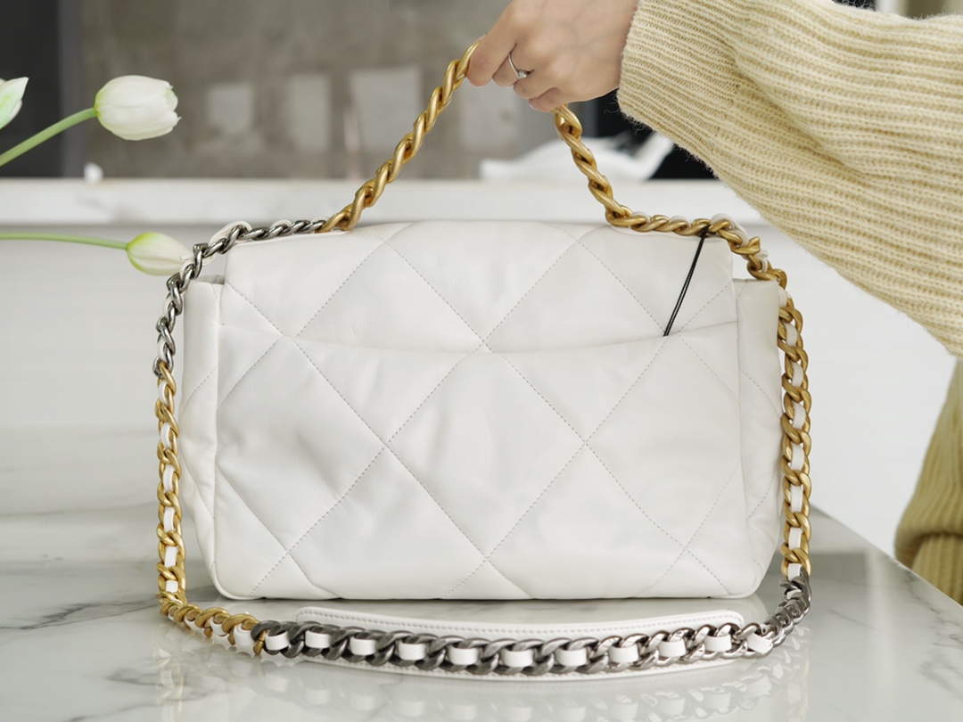 Chanel 19bag 白雪公主 中号 图3