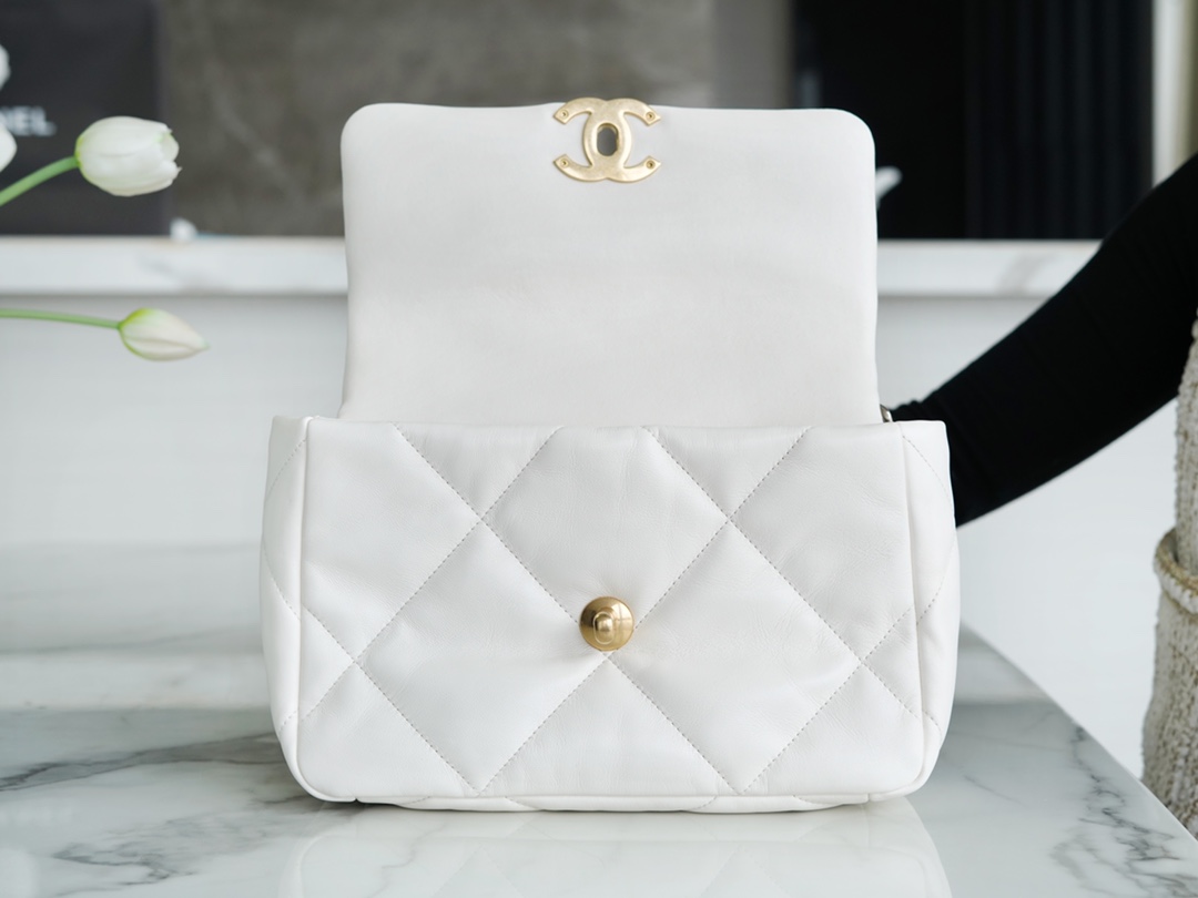 Chanel 19bag 白雪公主 小号 图3