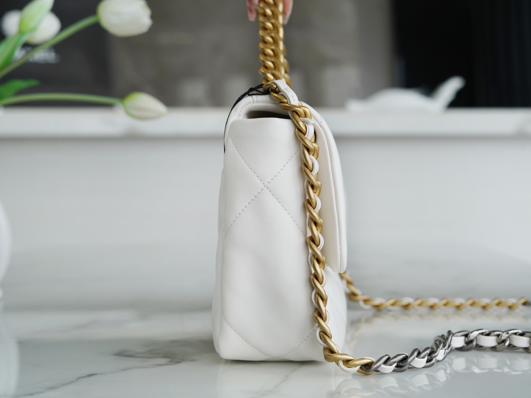 Chanel 19bag 白雪公主 小号 图4