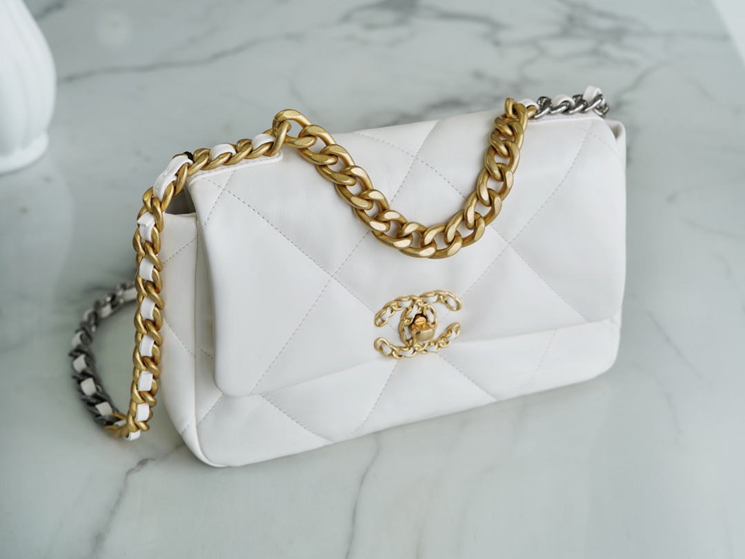 Chanel 19bag 白雪公主 小号 图7