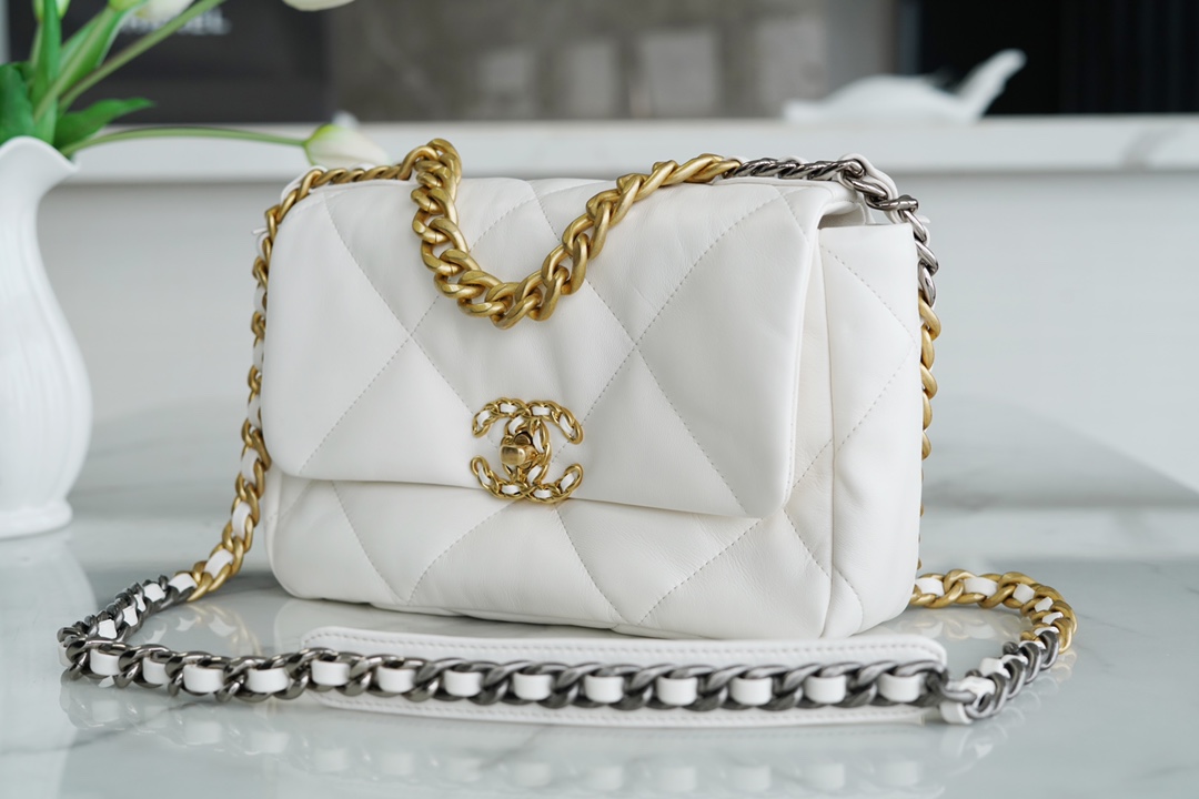 Chanel 19bag 白雪公主 小号 图8