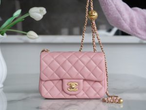 Chanel 金属球方胖子 粉色 图2