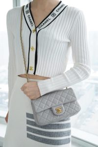 Chanel 王̆̈炸̆̈ CF金属球 大Mini 浅灰色 图2