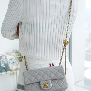 Chanel 王̆̈炸̆̈ CF金属球 大Mini 浅灰色 图3