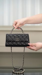 Chanel 25s 交叉手柄kelly 黑金 横版 图1
