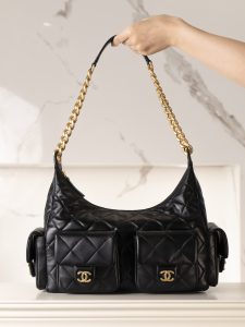 CHAENL 25c 大号嬉皮 hobo bag 黑金 图1