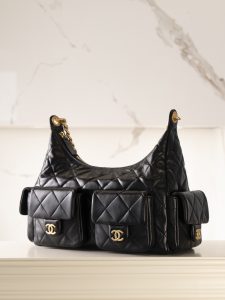 CHAENL 25c 大号嬉皮 hobo bag 黑金 图4