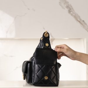CHAENL 25c 大号嬉皮 hobo bag 黑金 图7