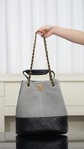 Chanel 25A 水桶包 灰色 图1