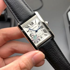 卡地亚⌚ dhvhvGR3WfqN 图1
