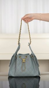 Chanel small hobo 雾霾蓝 鱼子酱 小号 图1