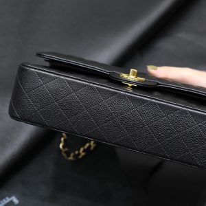 Classic Flap万年经典款Cf中号鱼子酱球纹 图6