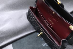 Classic Flap万年经典款Cf中号鱼子酱球纹 图9