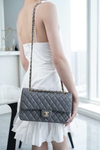 CF Classic Flap| 中号羊皮 深灰ʚྀིɞ 图2