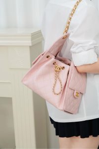 Chanel small hobo 粉色 小号 图1