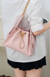 Chanel small hobo 粉色 小号 图6