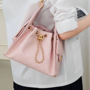 Chanel small hobo 粉色 小号 图6
