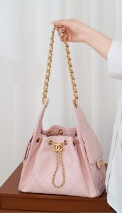 Chanel small hobo 粉色 小号 图8