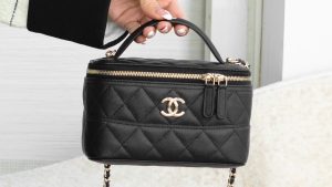 Chanel 25c 新款 手柄盒子包 黑金荔枝牛 图1