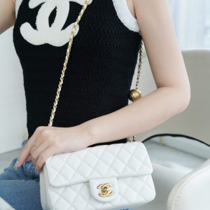 Chanel 金属球 Mini 仙女白 图4