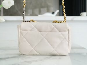 CHANEL BAG 小号 米白 图3