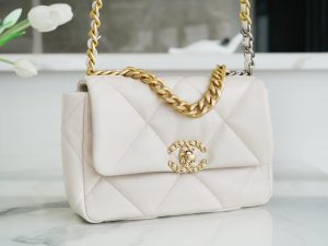 CHANEL BAG 小号 米白 图4