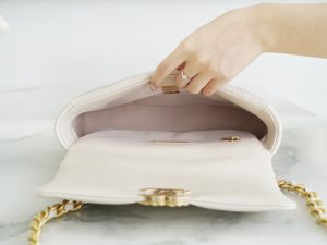 CHANEL BAG 小号 米白 图6