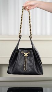 Chanel small hobo 抽绳水桶包 黑金鱼子酱 小号 图1