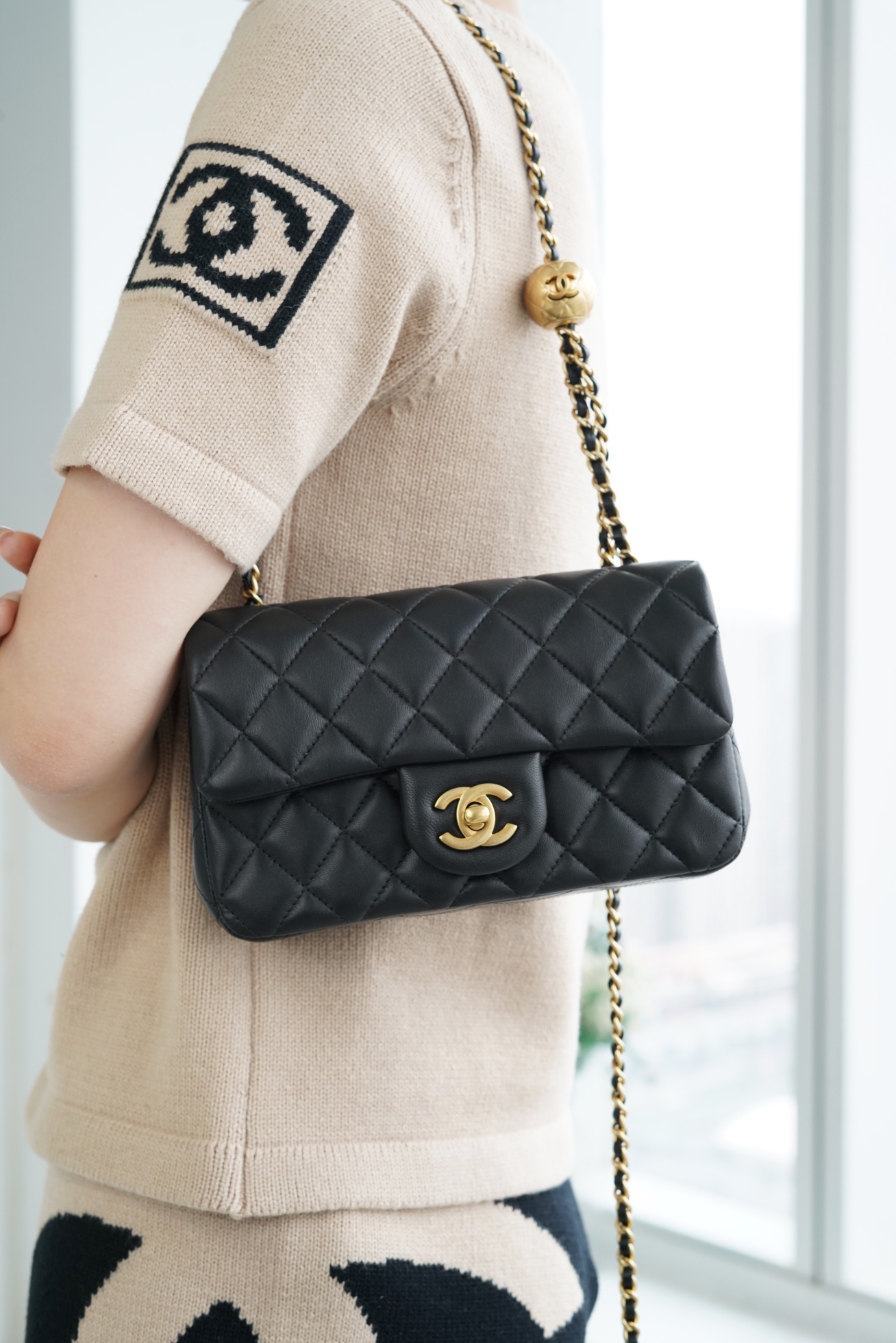 Chanel 23C大mini金属球 黑色 图1