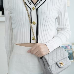 Chanel 王̆̈炸̆̈ CF金属球 方胖子 浅灰色 图5