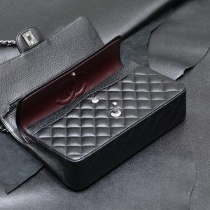 原厂皮 Classic Flap万年经典款Cf中号鱼子酱球纹 图8
